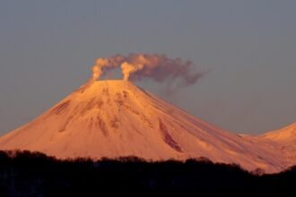 wulkan etna kiedy ostatnia erupcja