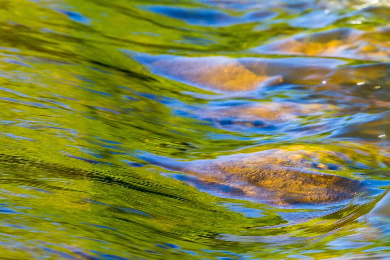 Nad jaką rzeką leży Czorsztyn